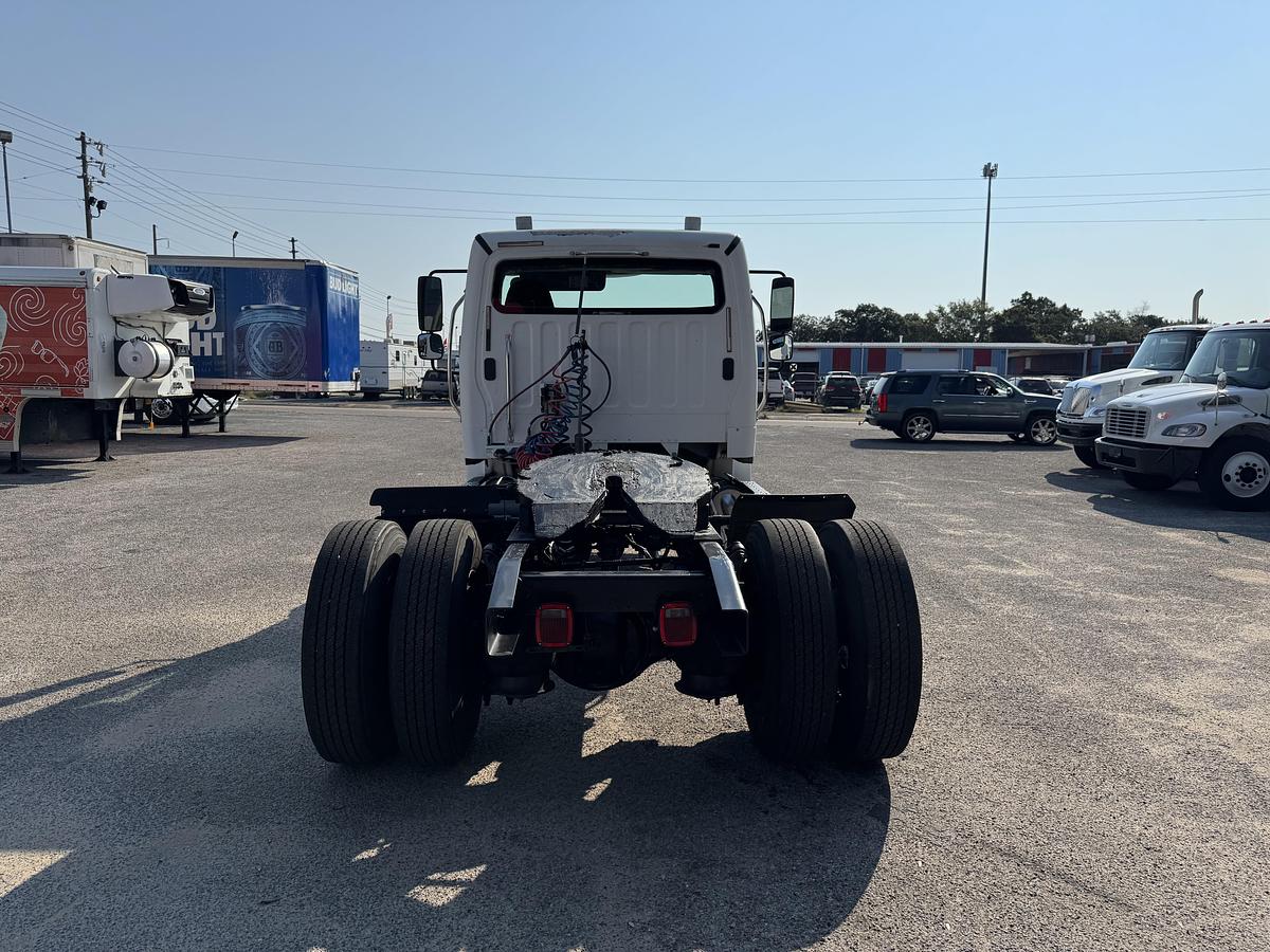 Used 2014 Freightliner® M2 106