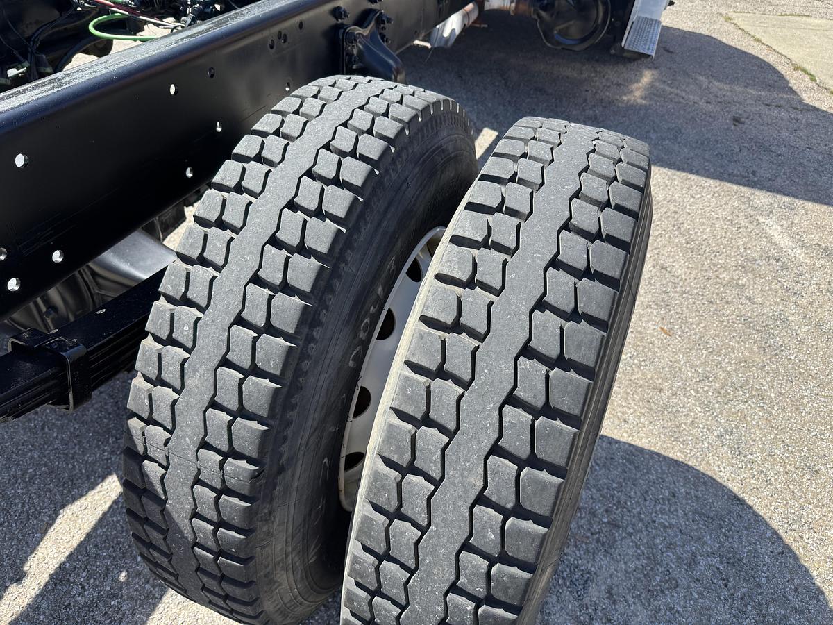 Used 2019 Freightliner® M2 106