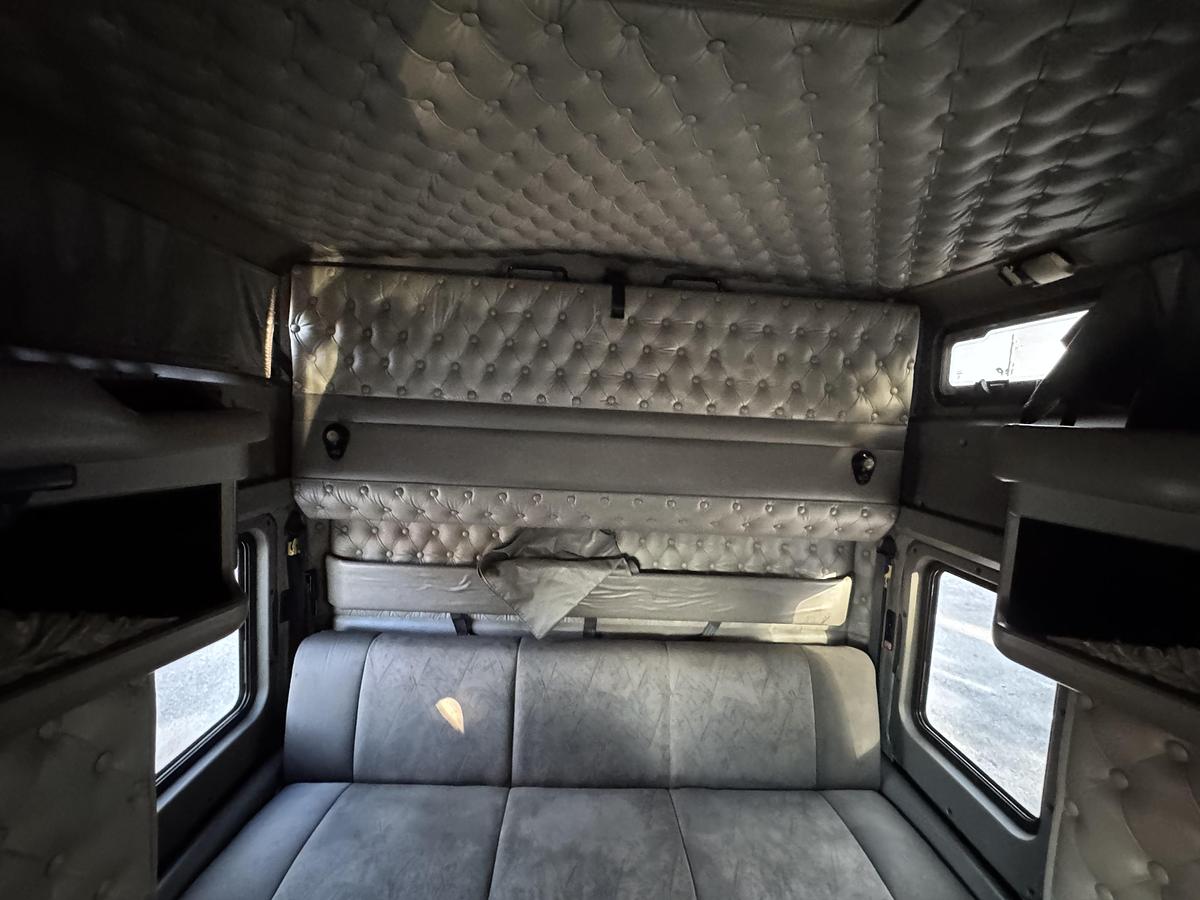 Used 2007 KENWORTH W900L