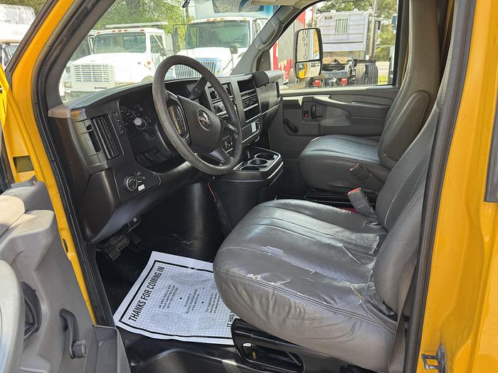 Used GMC SAVANA 3500