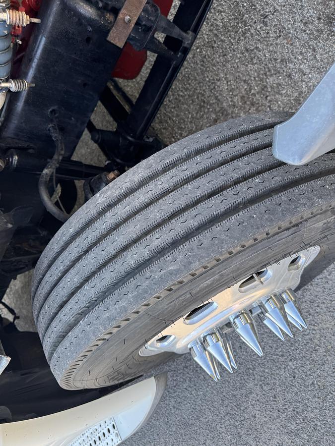 Used 2010 Freightliner® CASCADIA