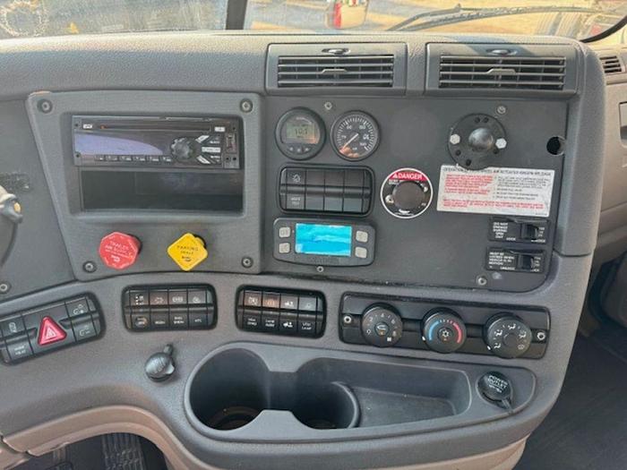 Used 2019 Freightliner® Cascadia®