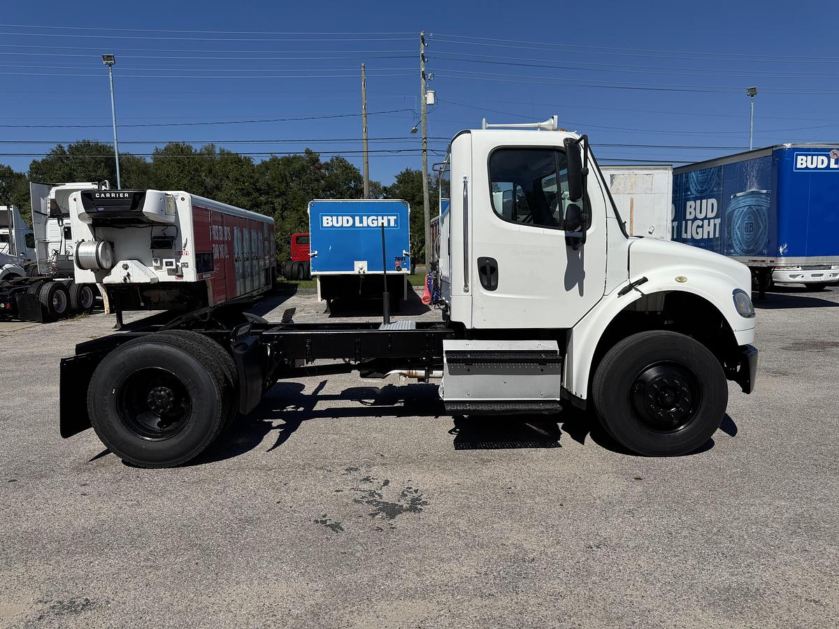Used 2015 Freightliner® M2 106