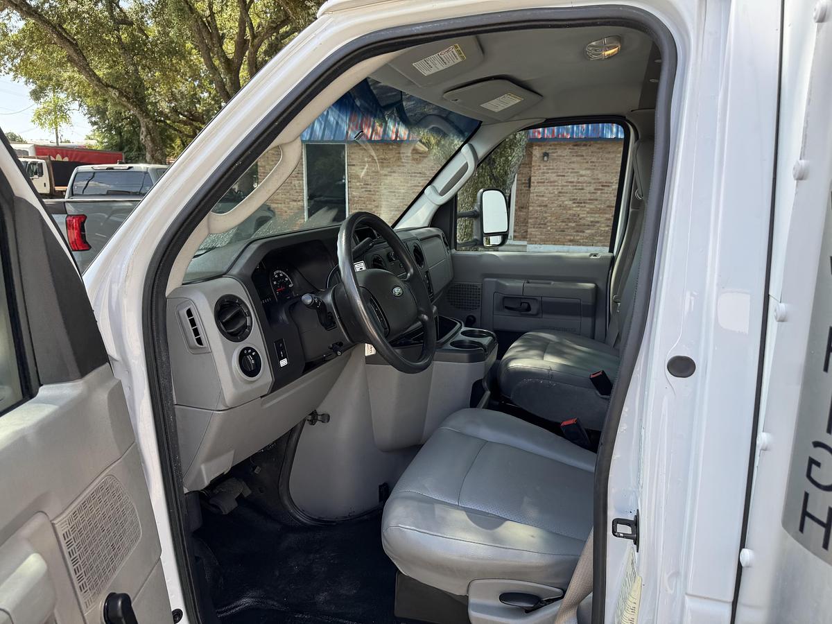 Used 2017 FORD E-350