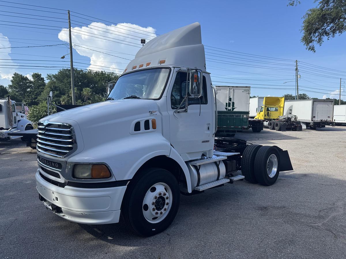 Used 2004 STERLING A9500