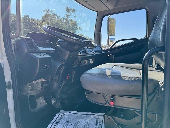 Used 2016 Hino Trucks Class 6 268