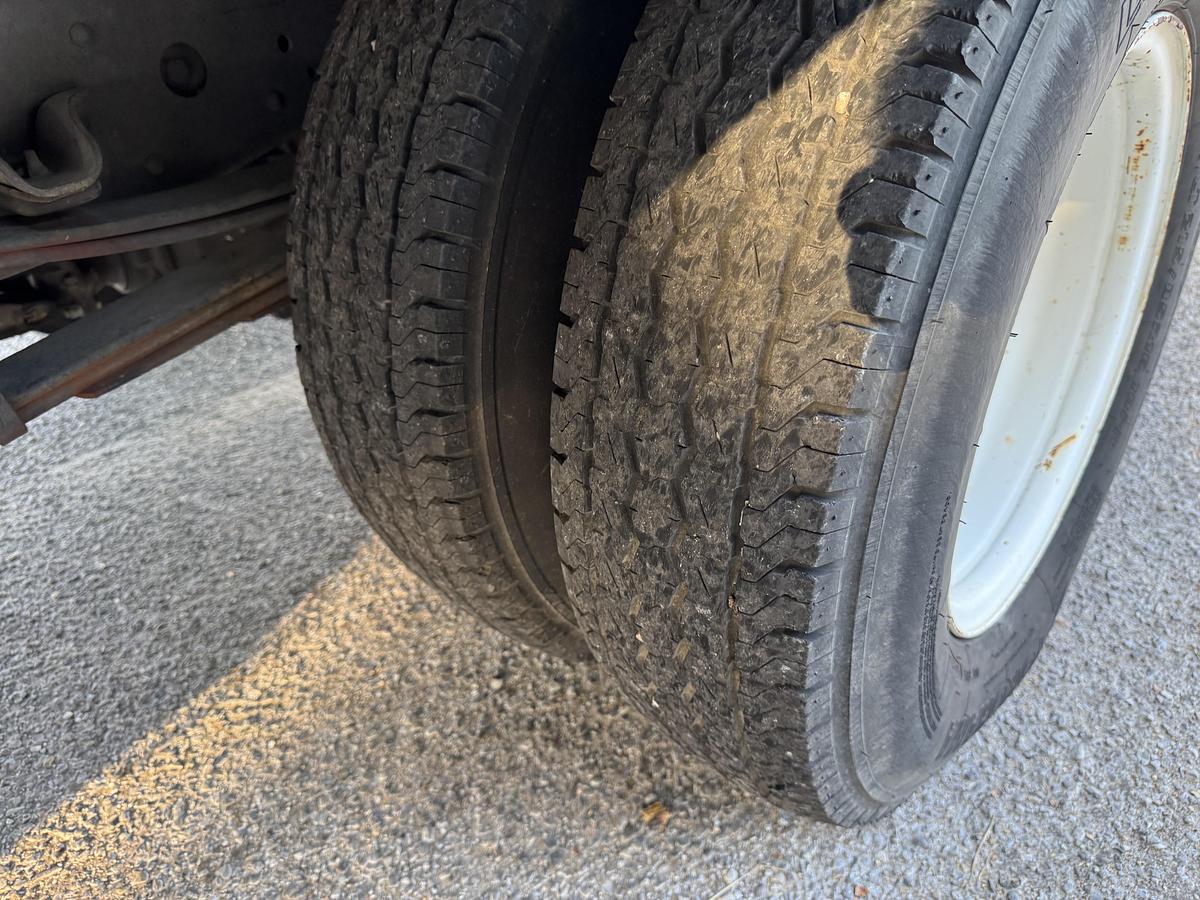 Used 2012 ISUZU NPR HD