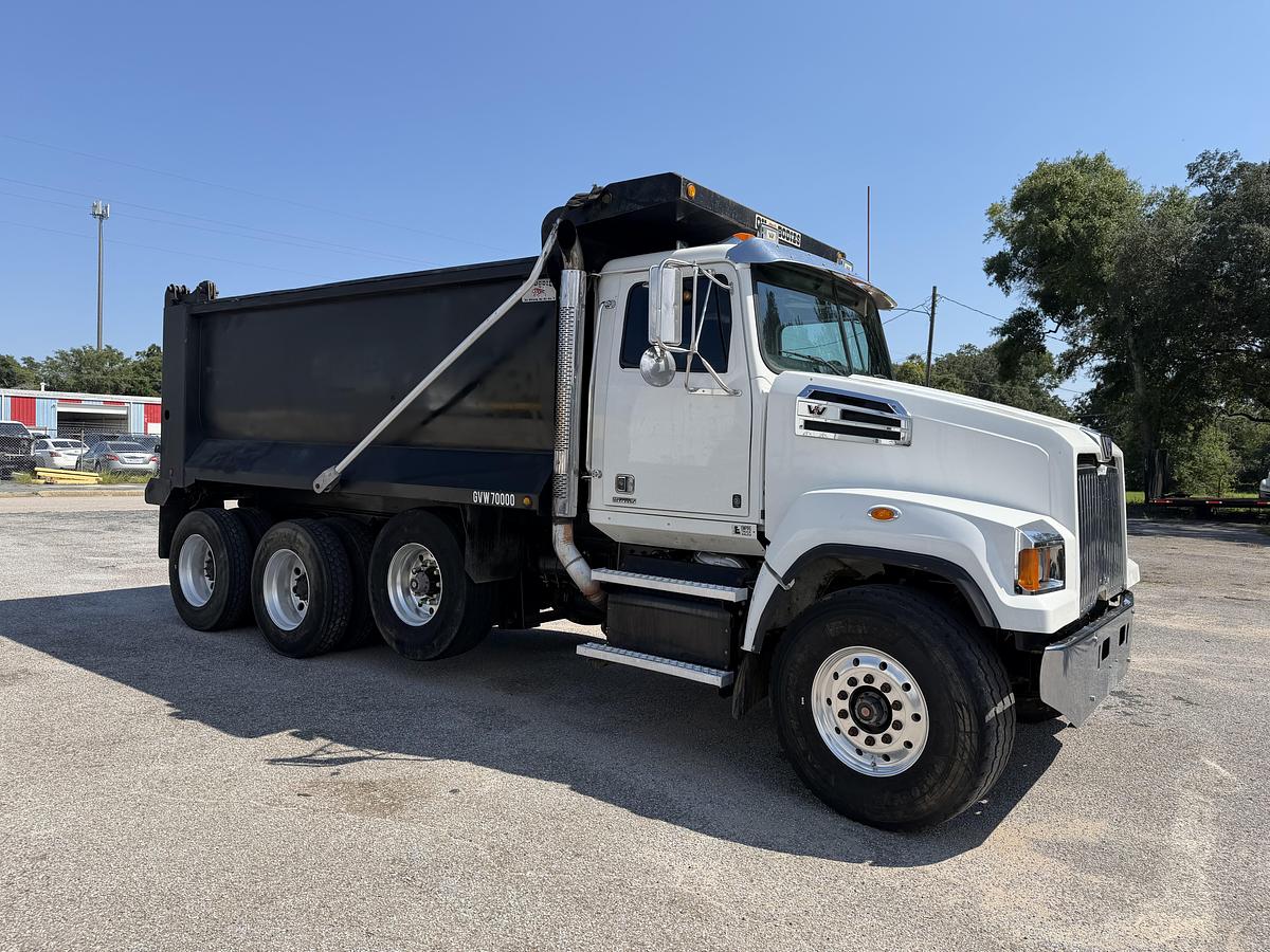 Used 2016 WESTERN STAR 4700SF