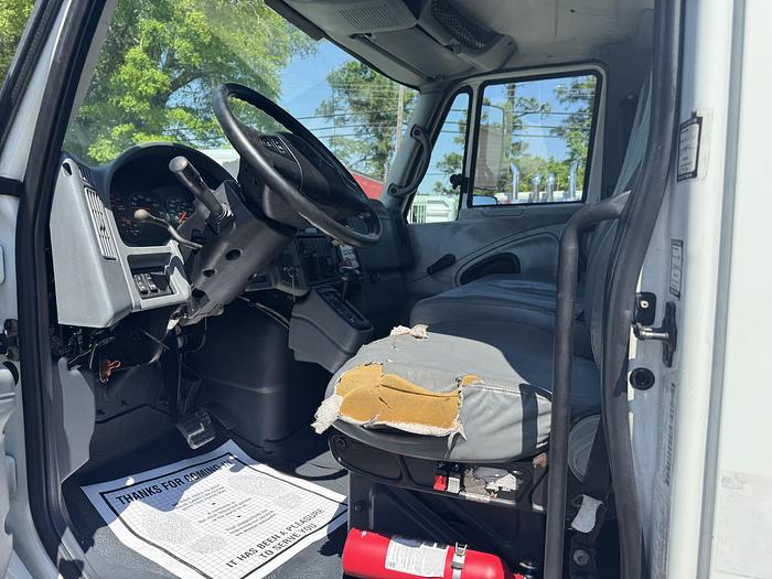 Used 2007 INTERNATIONAL 4300