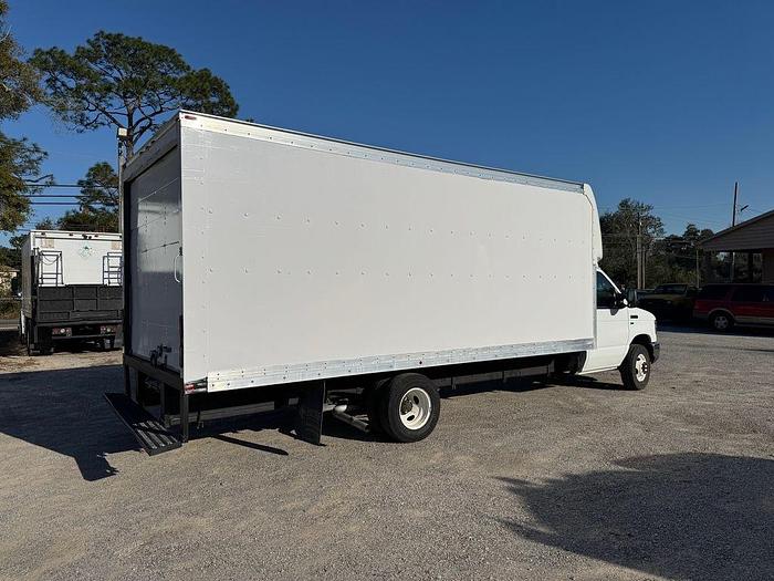 Used 2014 FORD E-350
