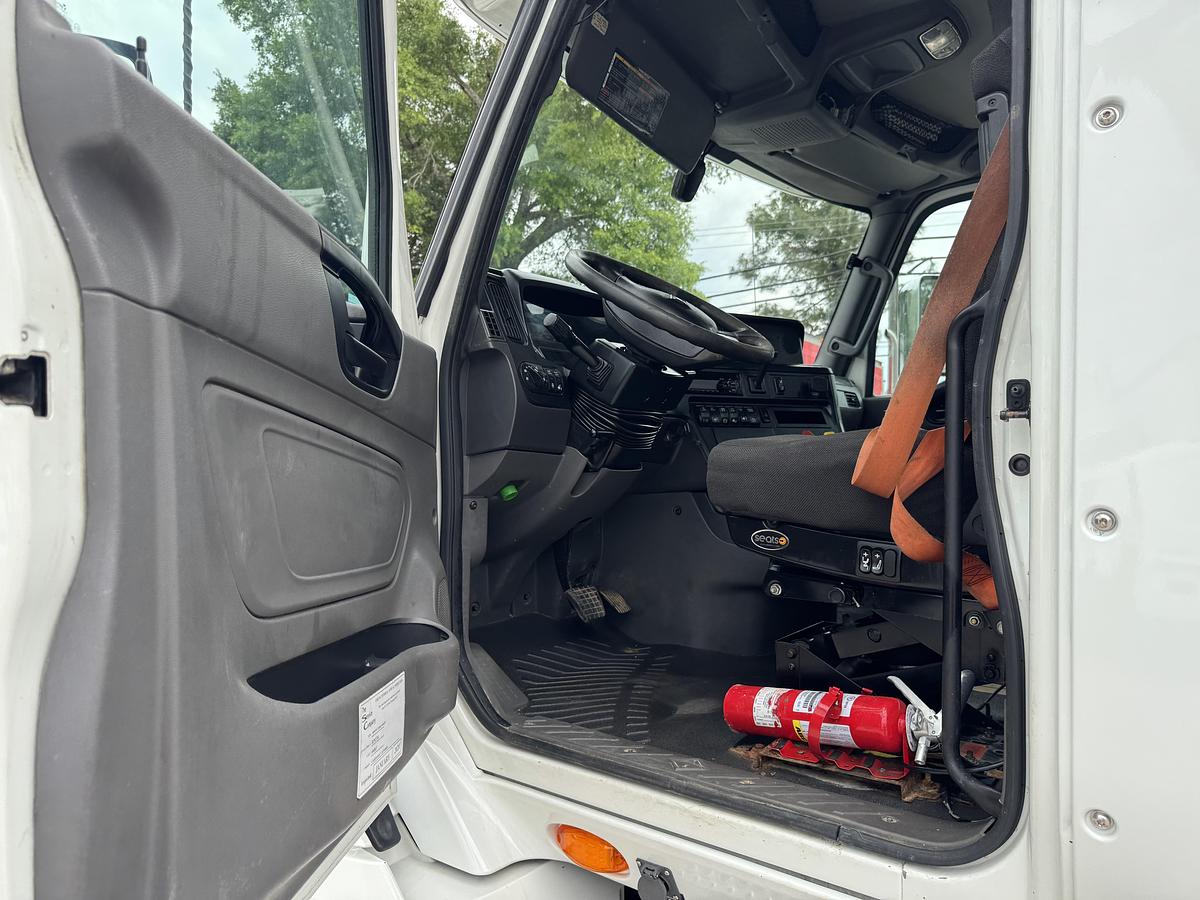 Used International® RH™ Series Day Cab