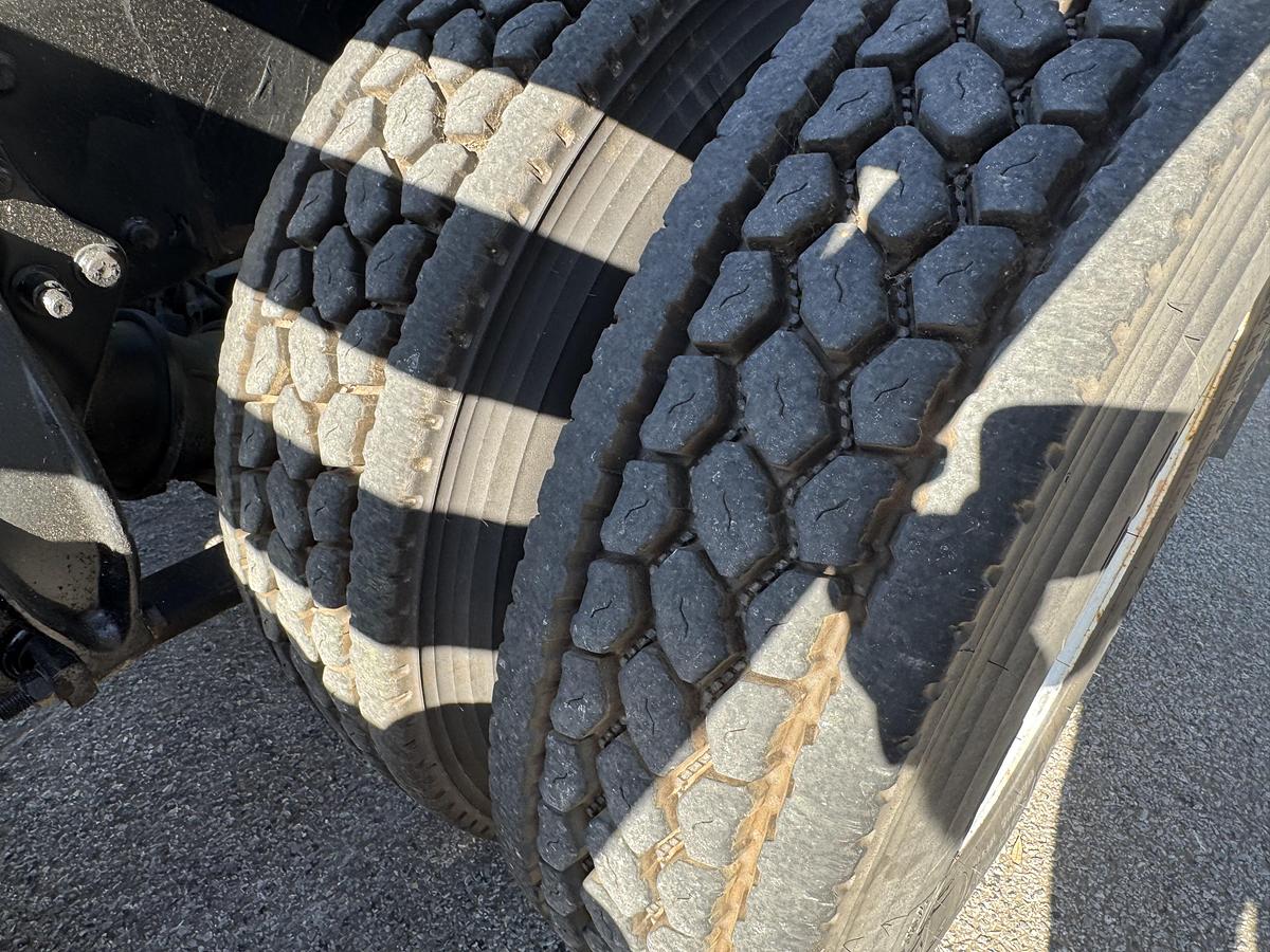 Used 2008 Freightliner® M2 106