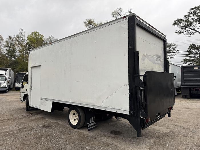 Used 2007 ISUZU NPR HD