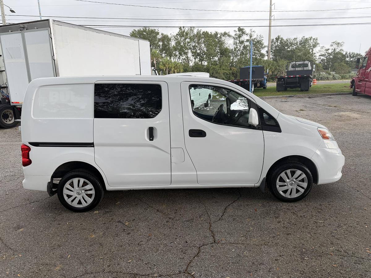 Used 2015 NISSAN NV200