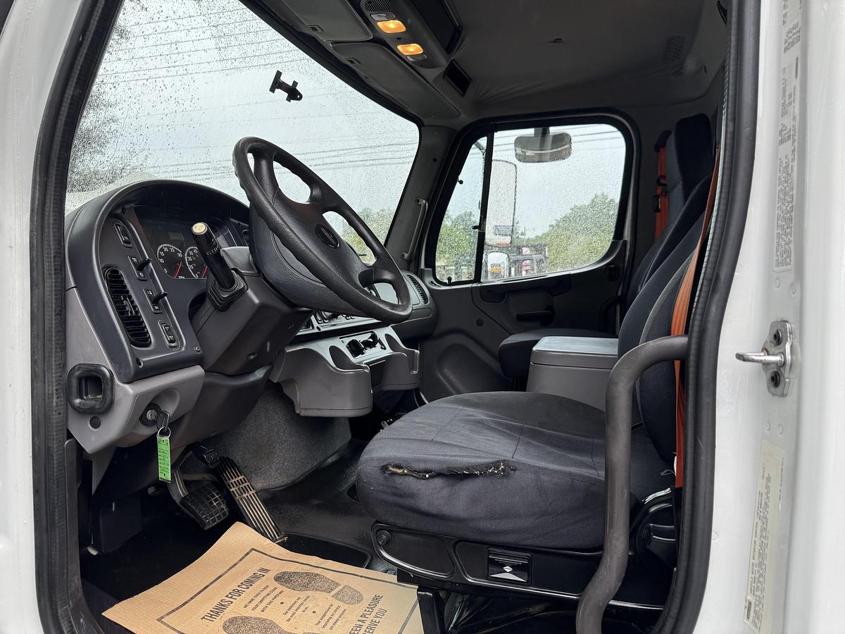 Used 2015 Freightliner® M2 106