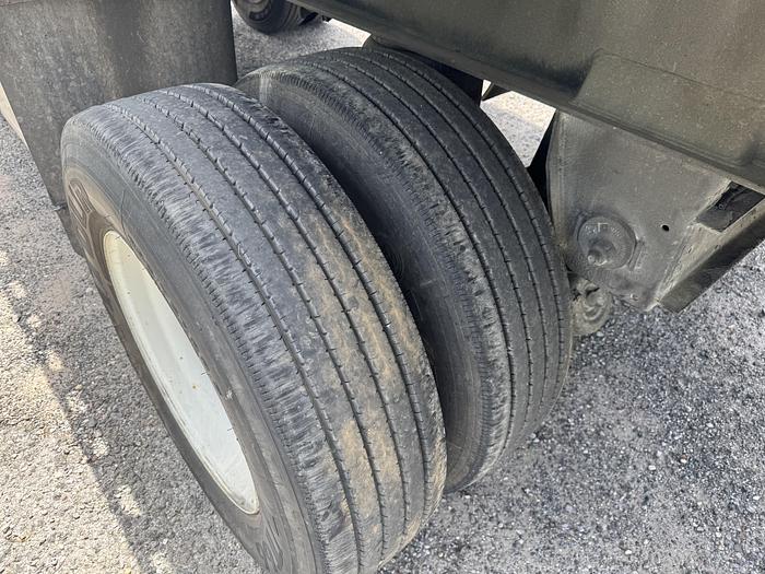 Used 2020 FONTAINE FLATBED