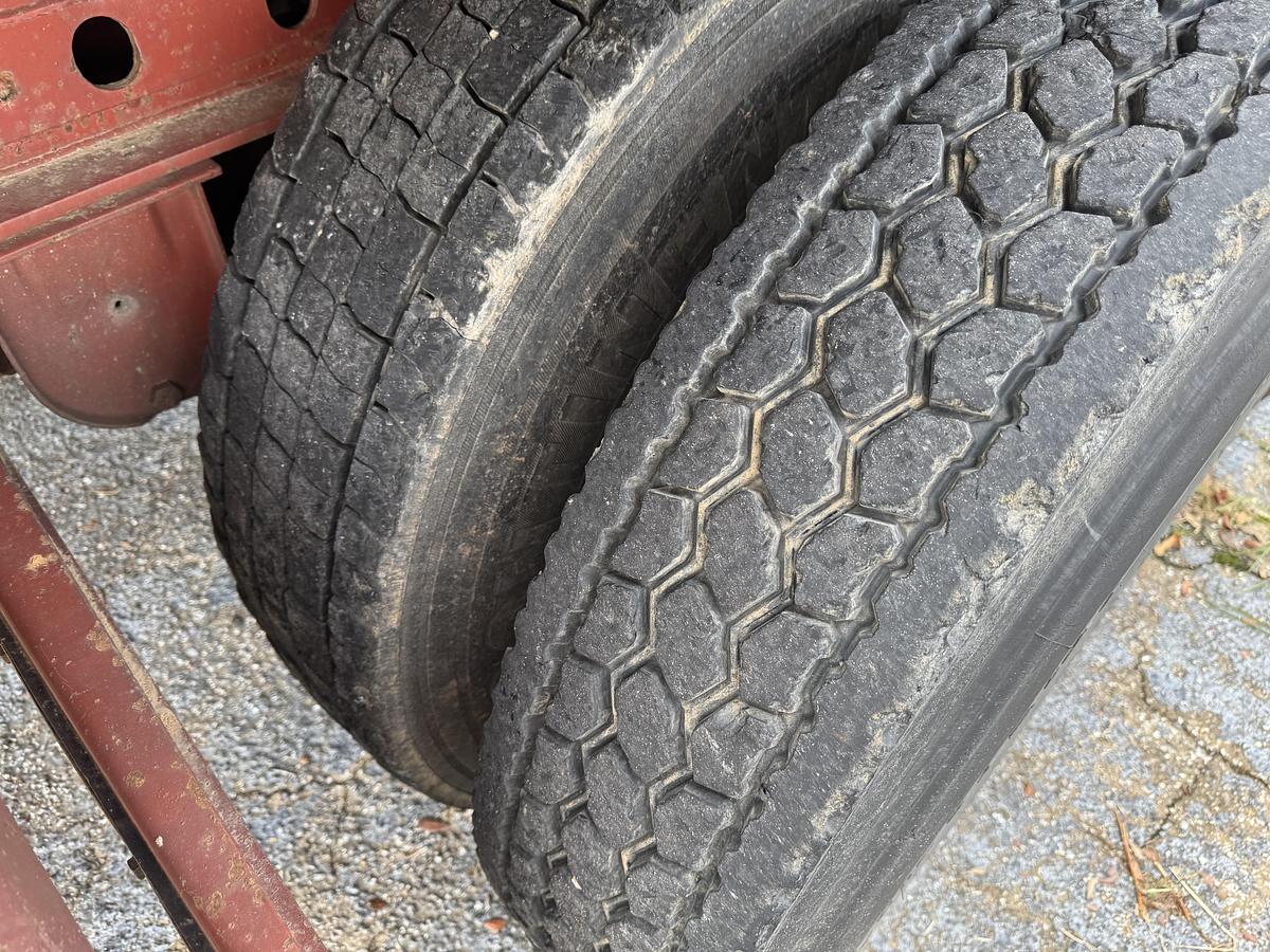 Used 2005 CLARK FLATBED TRAILER