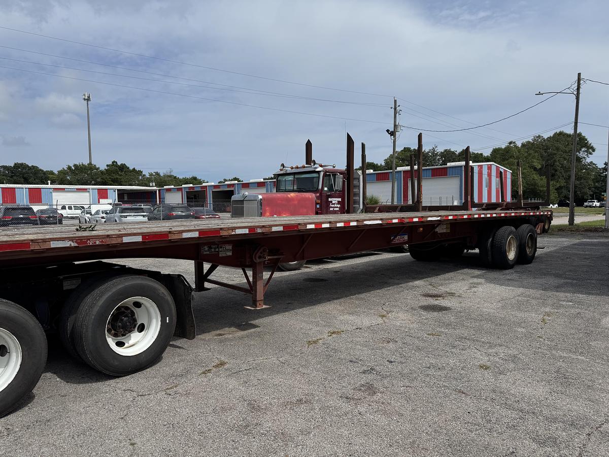 Used 2005 CLARK FLATBED TRAILER
