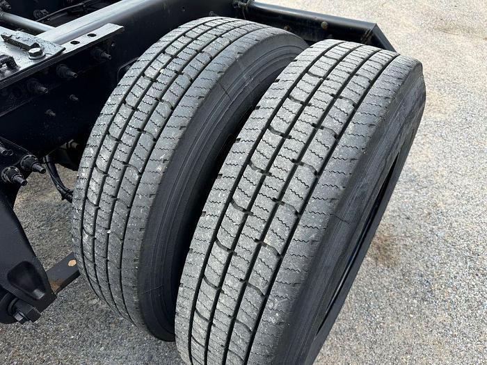 Used 2018 International® RH™ Series Day Cab