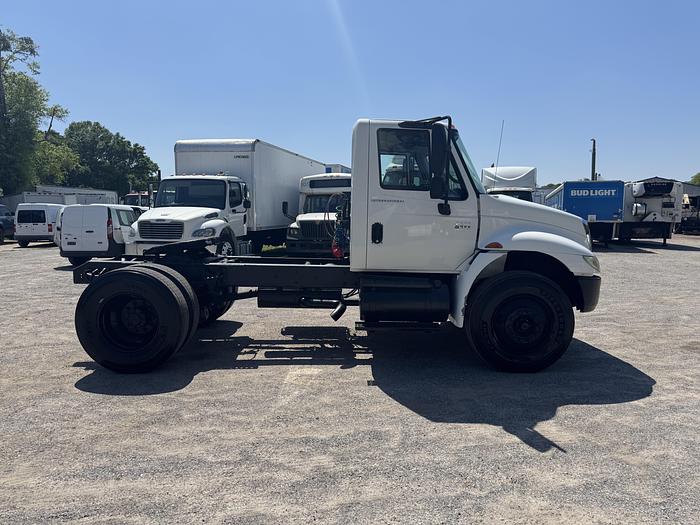 Used 2007 INTERNATIONAL 4300