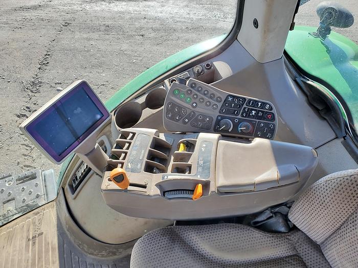 Used 2013 John Deere 7200R Tractor w/ IVT