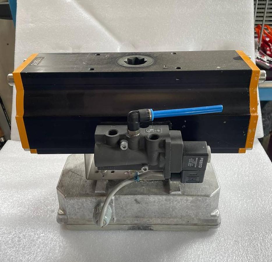 Used REIMELT Full flange butterfly valve z 014-wn  472.1003  621428 10 96