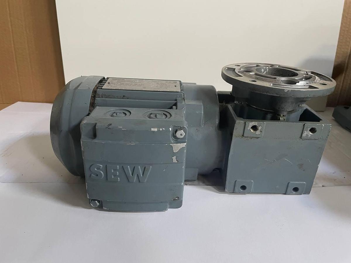 Used ELSTO 3 - Mot  EA-71B4B14F1  EFF2