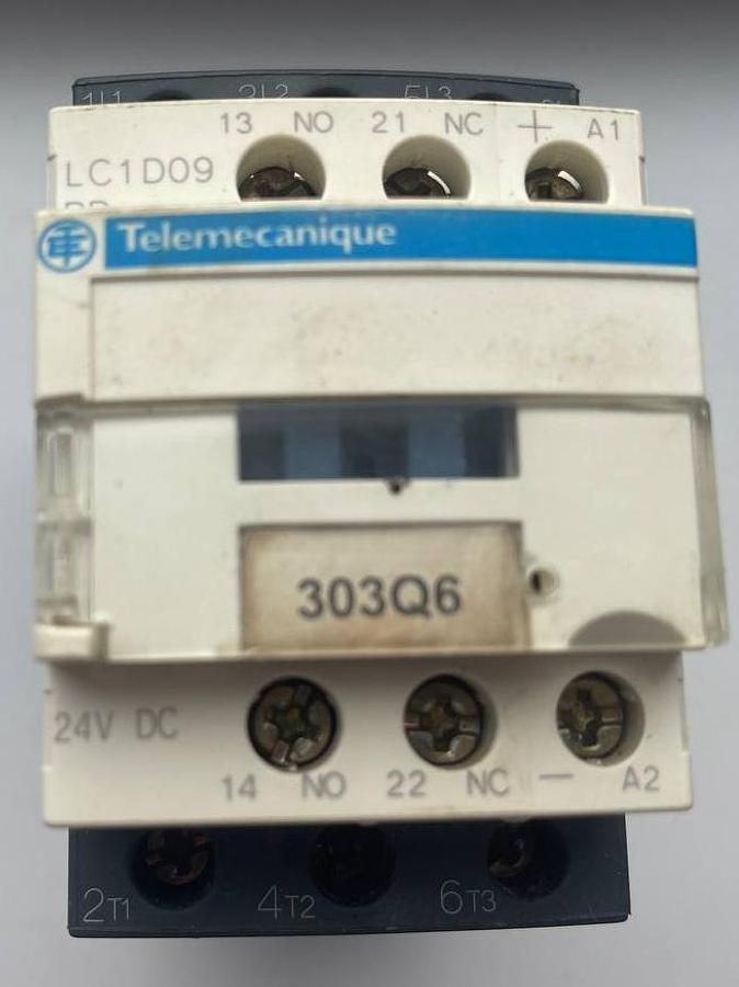 Used Telemecanique LC1 D09 Contactor (Schneider Electric)