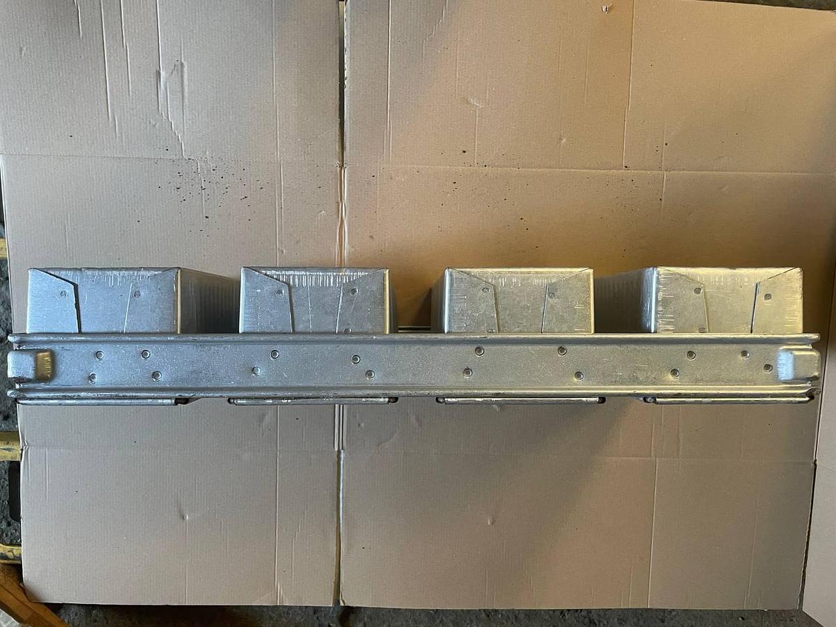 Used KAAK Bread baking pans