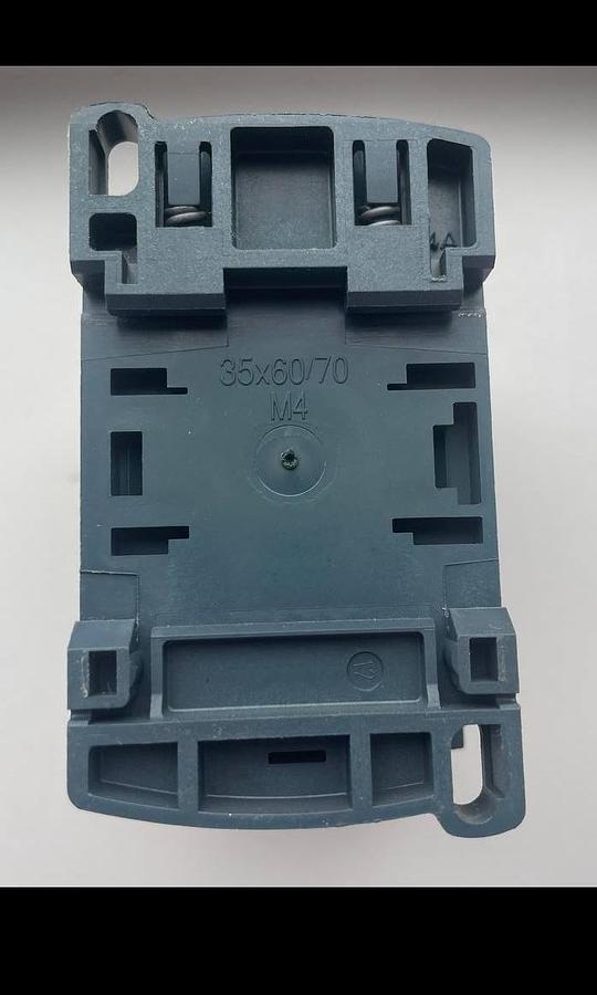 Used Telemecanique TeSys D LC1 D09 Contactor (230V AC)