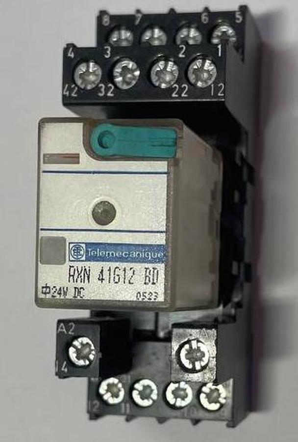 Used Telemecanique  TeSys D LC1 D12 (Schneider Electric)