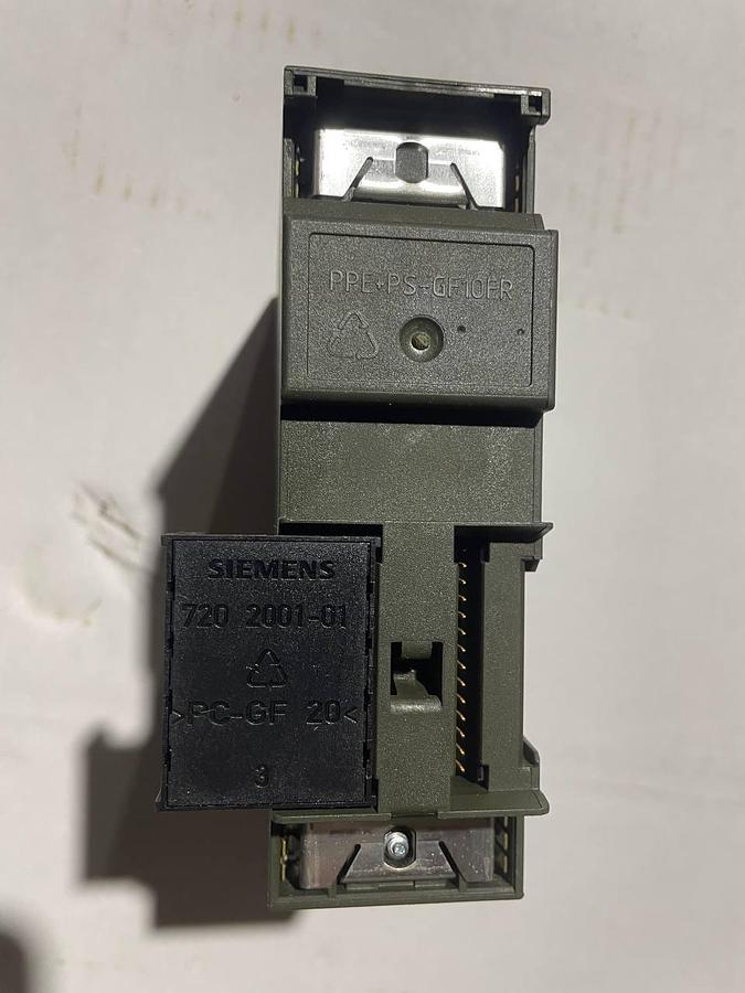 Used 2001 SIEMENS 6ES7 321-1BL00-0AA0 SIMATIC S7