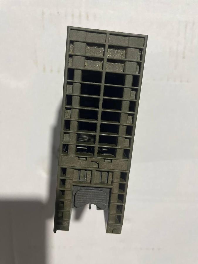 Used 2001 SIEMENS 6ES7 321-1BL00-0AA0 SIMATIC S7