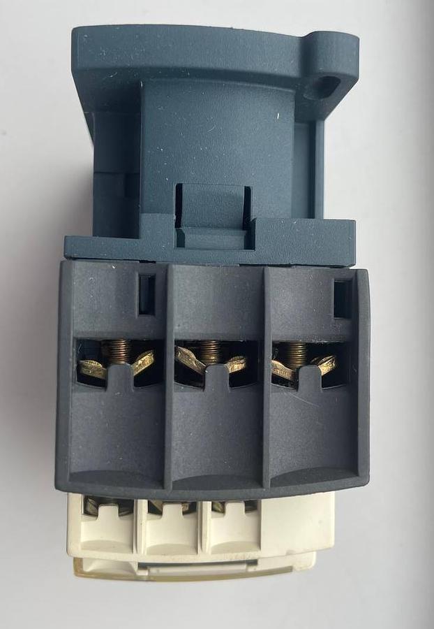 Used Schneider Electric