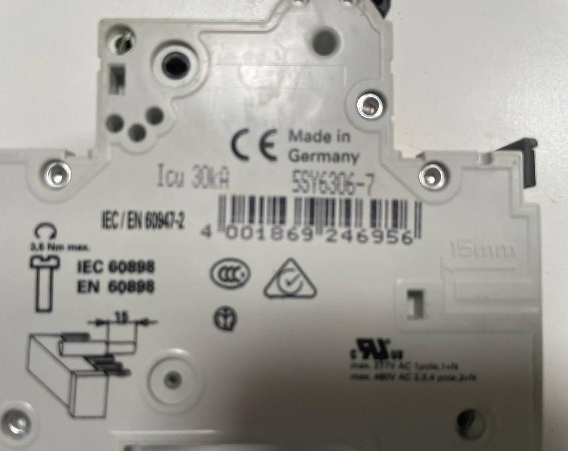 Used SIEMENS TeSys 5SY6306-7 Circuit Breaker (5SY6 Series)
