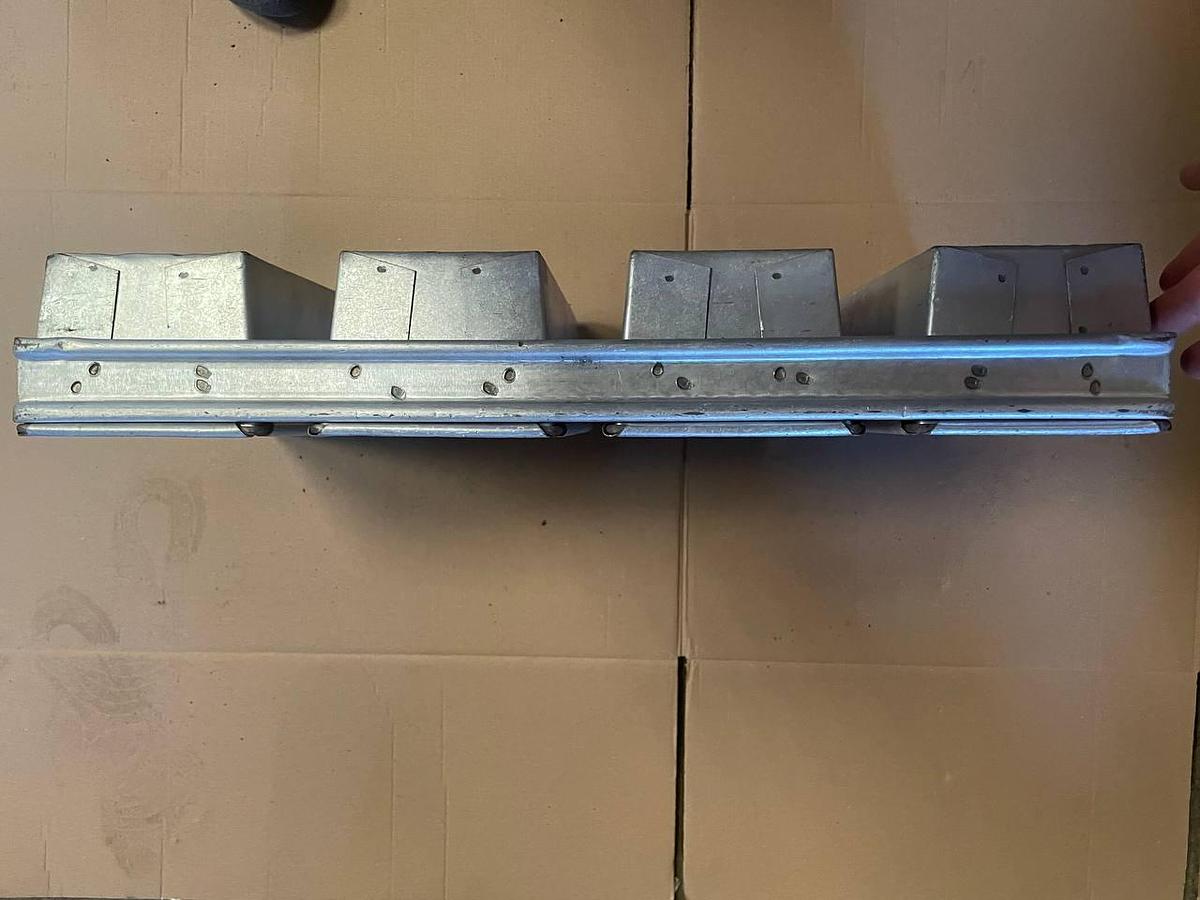 Used KAAK Bread baking pans