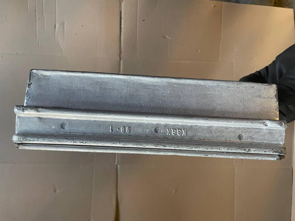 Used KAAK Bread baking pans