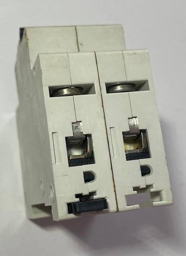 Used Moeller (Eaton) 1P+N Circuit Breaker JO69E
