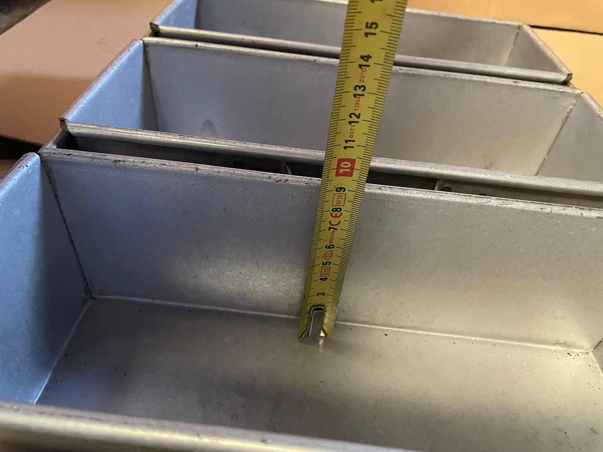Used KAAK Bread baking pans