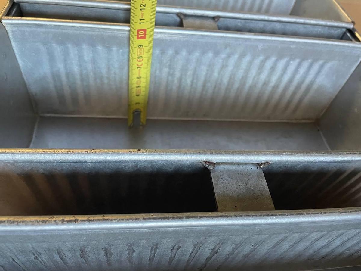 Used KAAK Bread baking pans