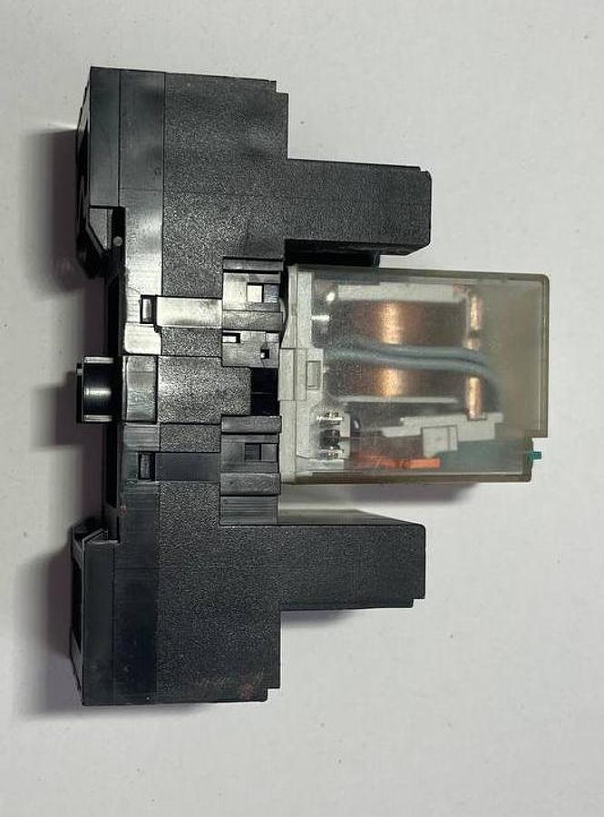 Used Telemecanique  TeSys D LC1 D12 (Schneider Electric)