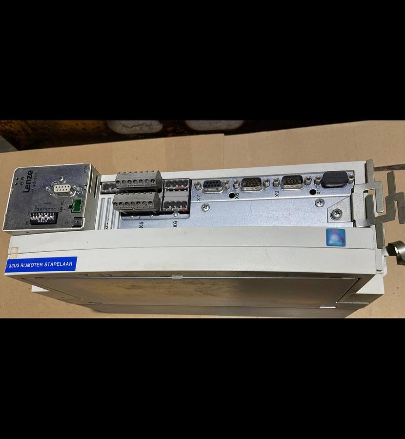 Used LENZE frequency controller E82EV551_4C