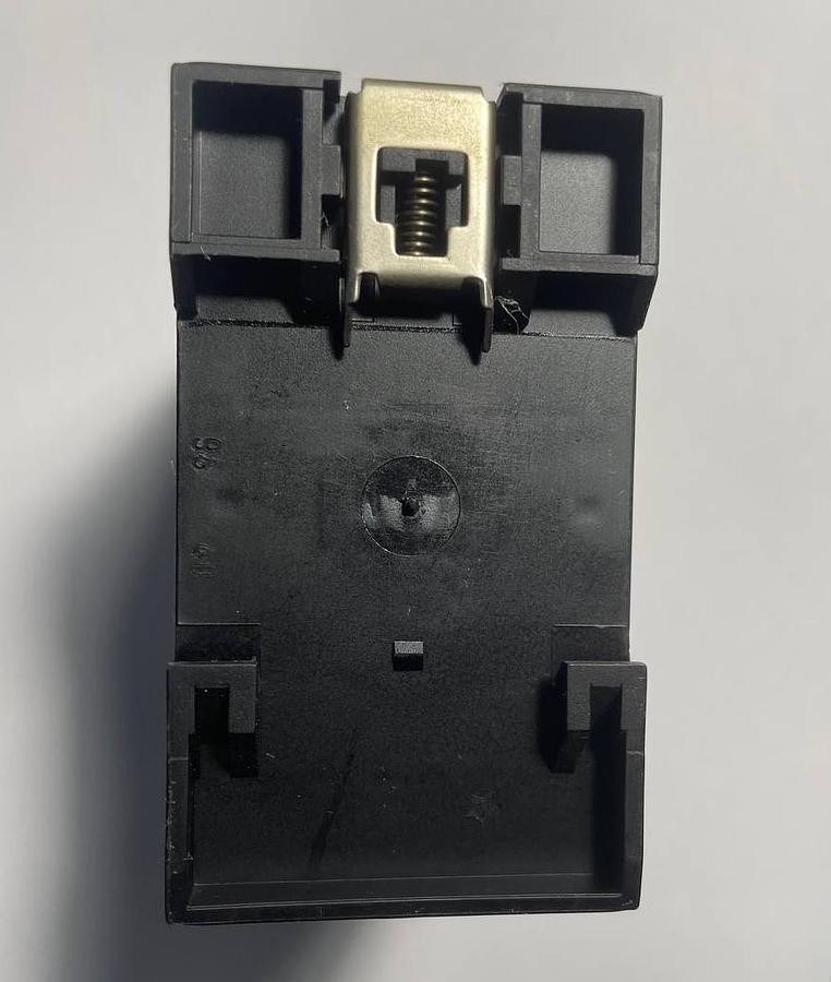 Used SIEMENS Telemecanique RM3 JA112MW Current Measurement Relay 0.3-1.5A