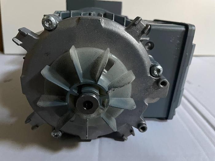 Used ELSTO Шаблон 3∼ Mot ET FC 63M4B-40 H   IP 54