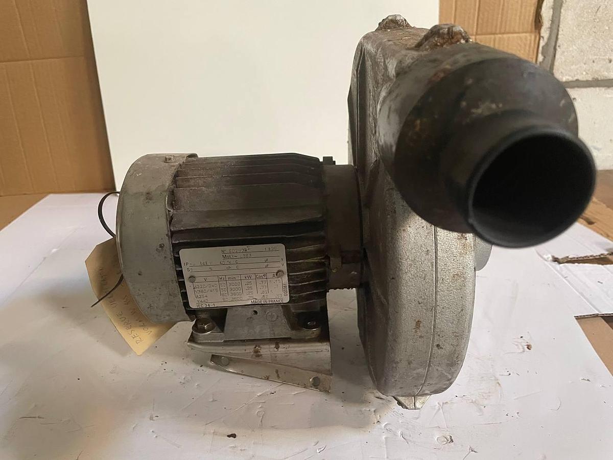 Used VEM motors Thurm GmdH 3∼Mot K21R 63 6 2 FDS K / 6026