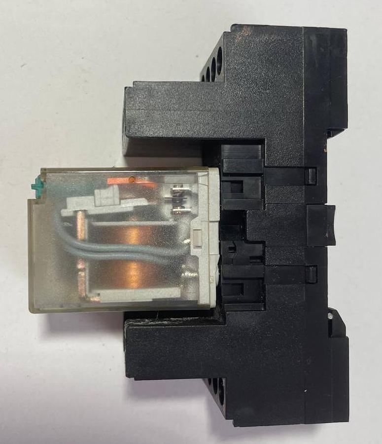 Used Telemecanique  TeSys D LC1 D12 (Schneider Electric)