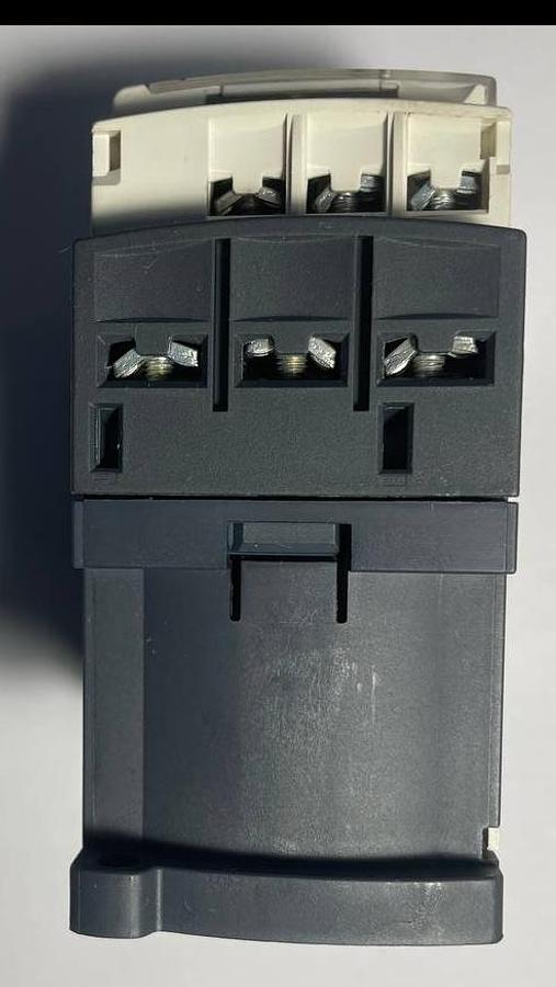 Used Schneider Electric A013250 Telemecanique Contactor 32A