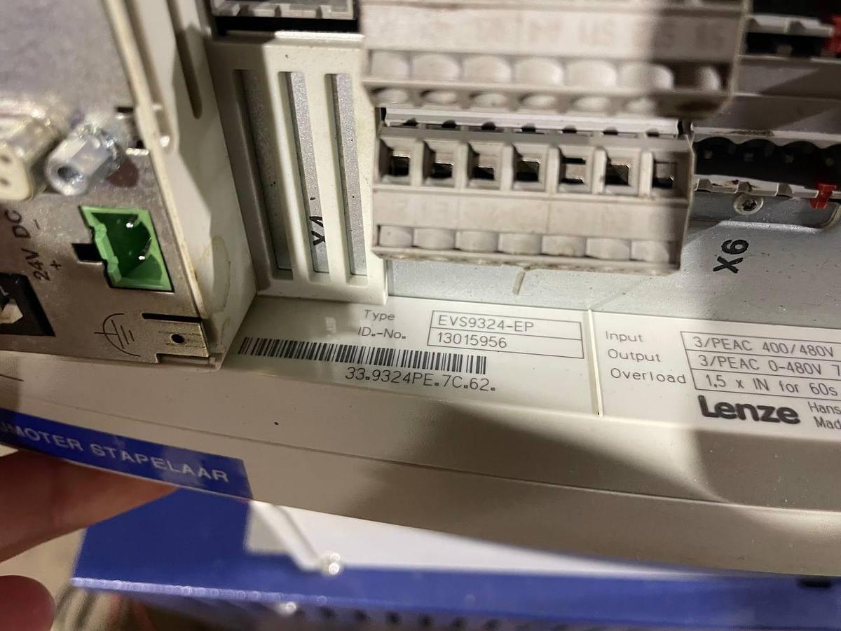 Used LENZE frequency controller PRDFIBUS-DP