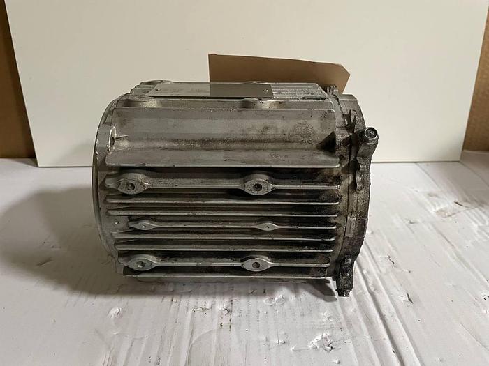 Used SEW-EURODRIVE Bruchsal 3 ∼ IEC 34   SA37 DT71D4 90.1196252601.0001.07