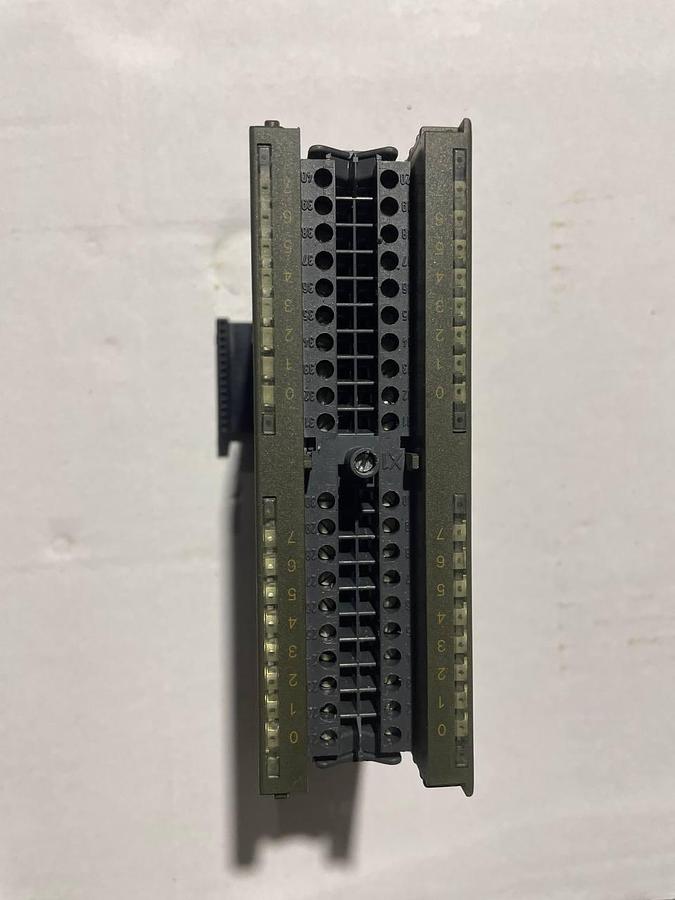 Used 2001 SIEMENS 6ES7 350-1AH03-0AE0 SIMATIC S7  DC 24V/ 0.5A